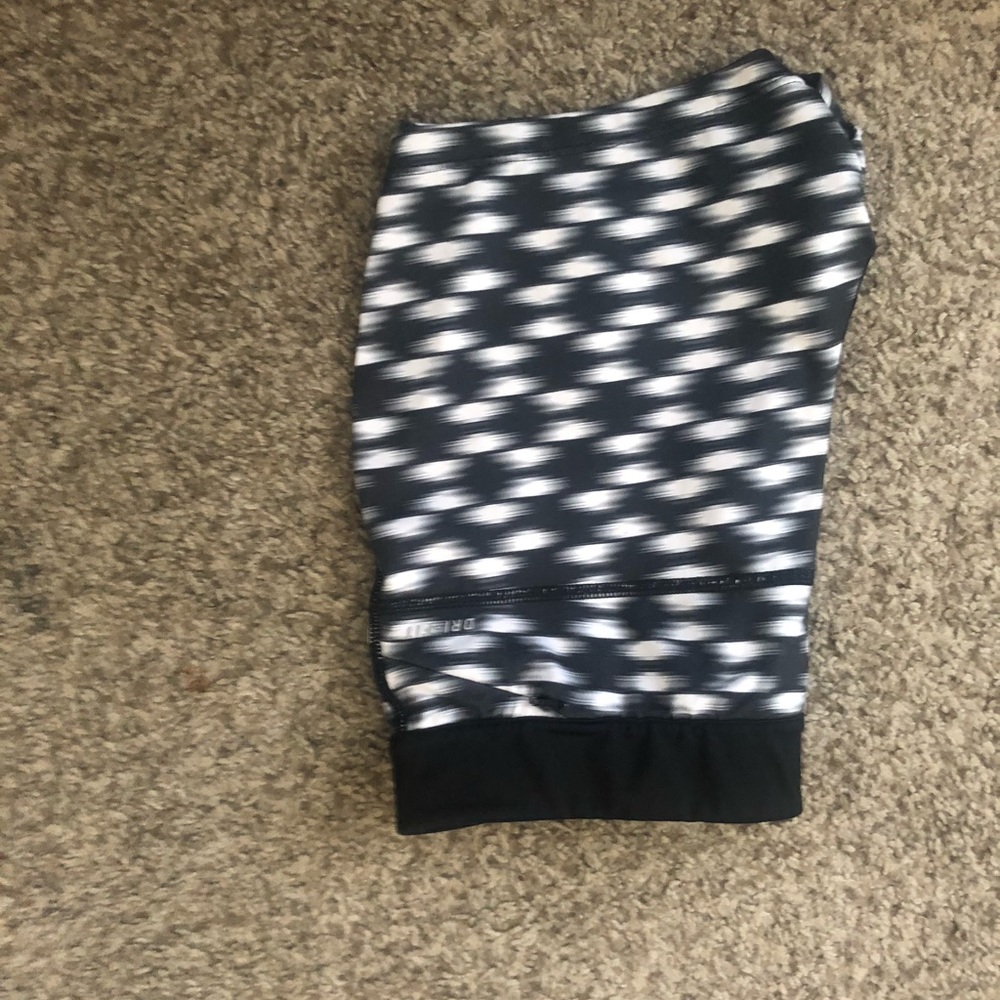 NIKE RUNNING SHORTS - Picture 5 of 5